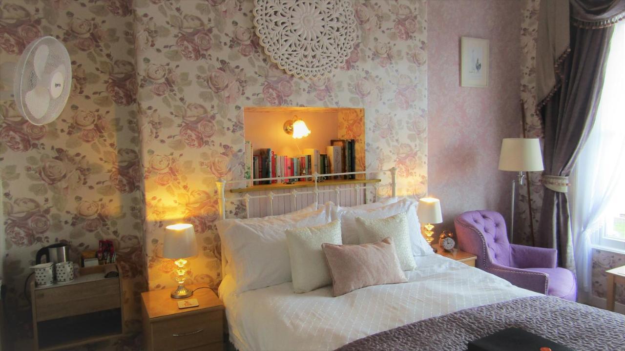 Stratford House Exclusively For Adults Hotell Llandudno Eksteriør bilde