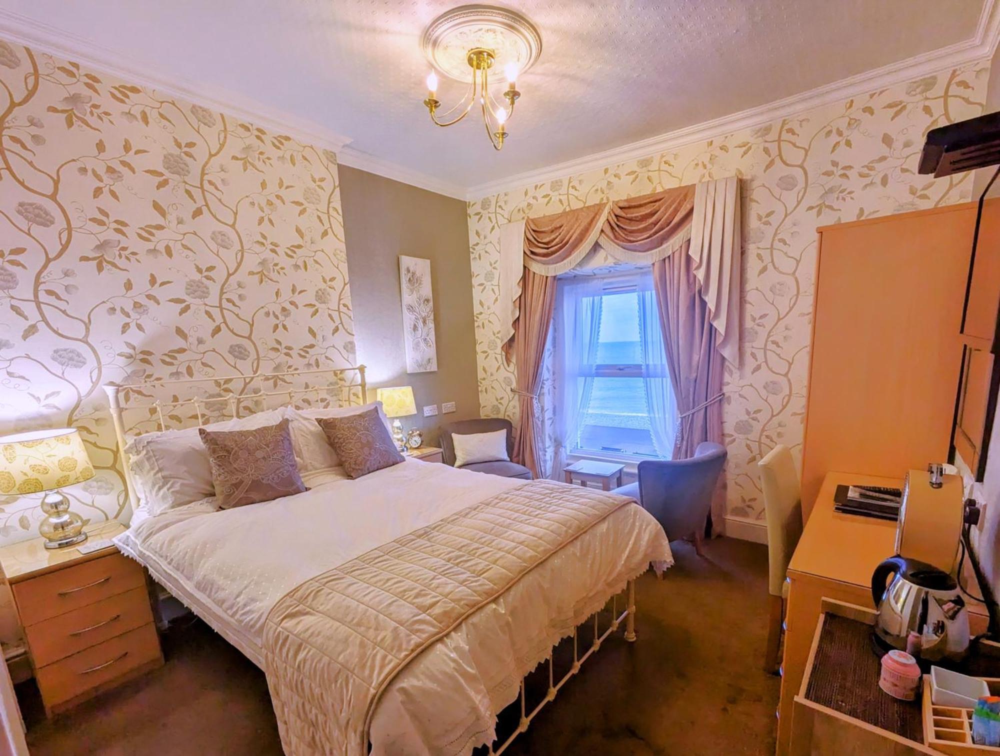 Stratford House Exclusively For Adults Hotell Llandudno Eksteriør bilde