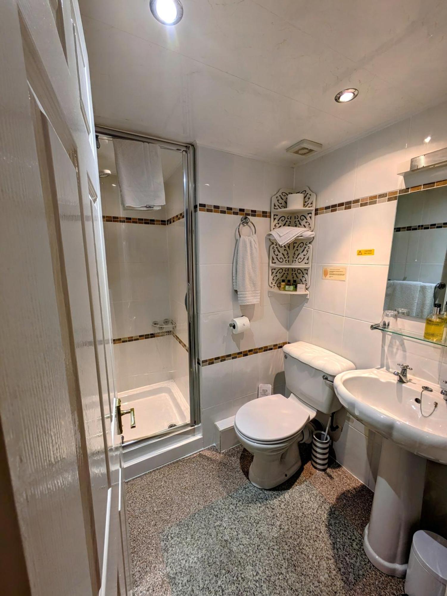 Stratford House Exclusively For Adults Hotell Llandudno Eksteriør bilde