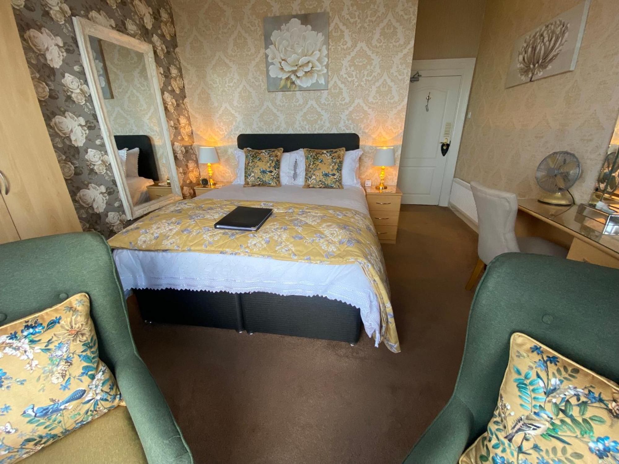 Stratford House Exclusively For Adults Hotell Llandudno Eksteriør bilde
