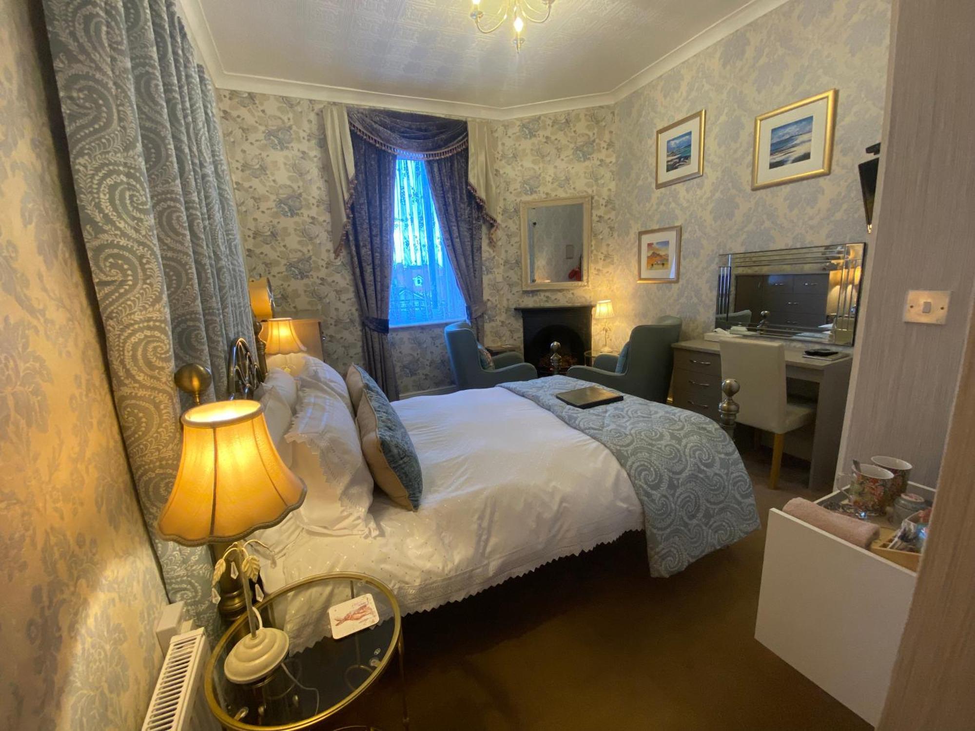 Stratford House Exclusively For Adults Hotell Llandudno Eksteriør bilde